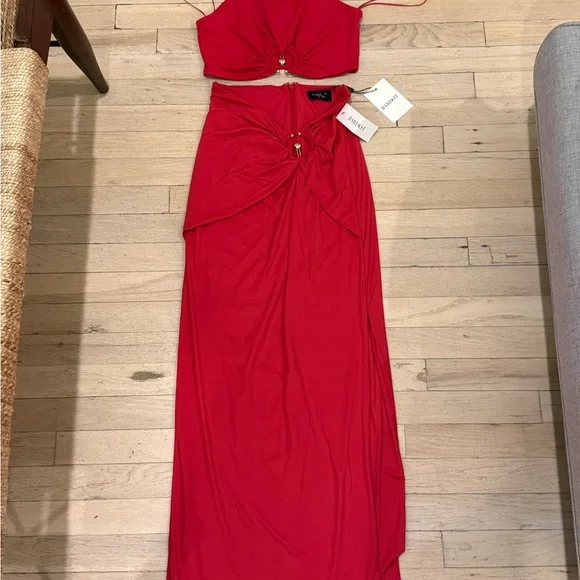Bardot Vibrant Red Halter Top and Skirt Set - Picture 2 of 2